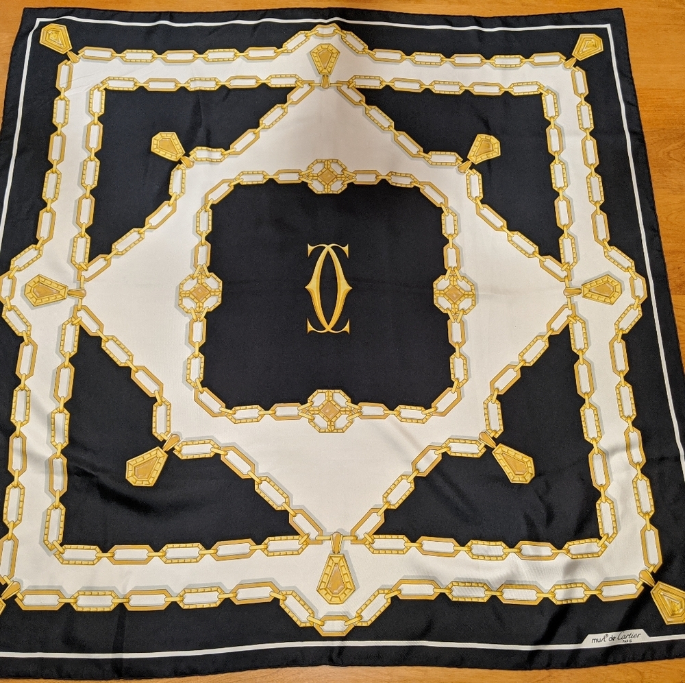 Authentic Cartier Scarf Double C Chain Motif , Bla